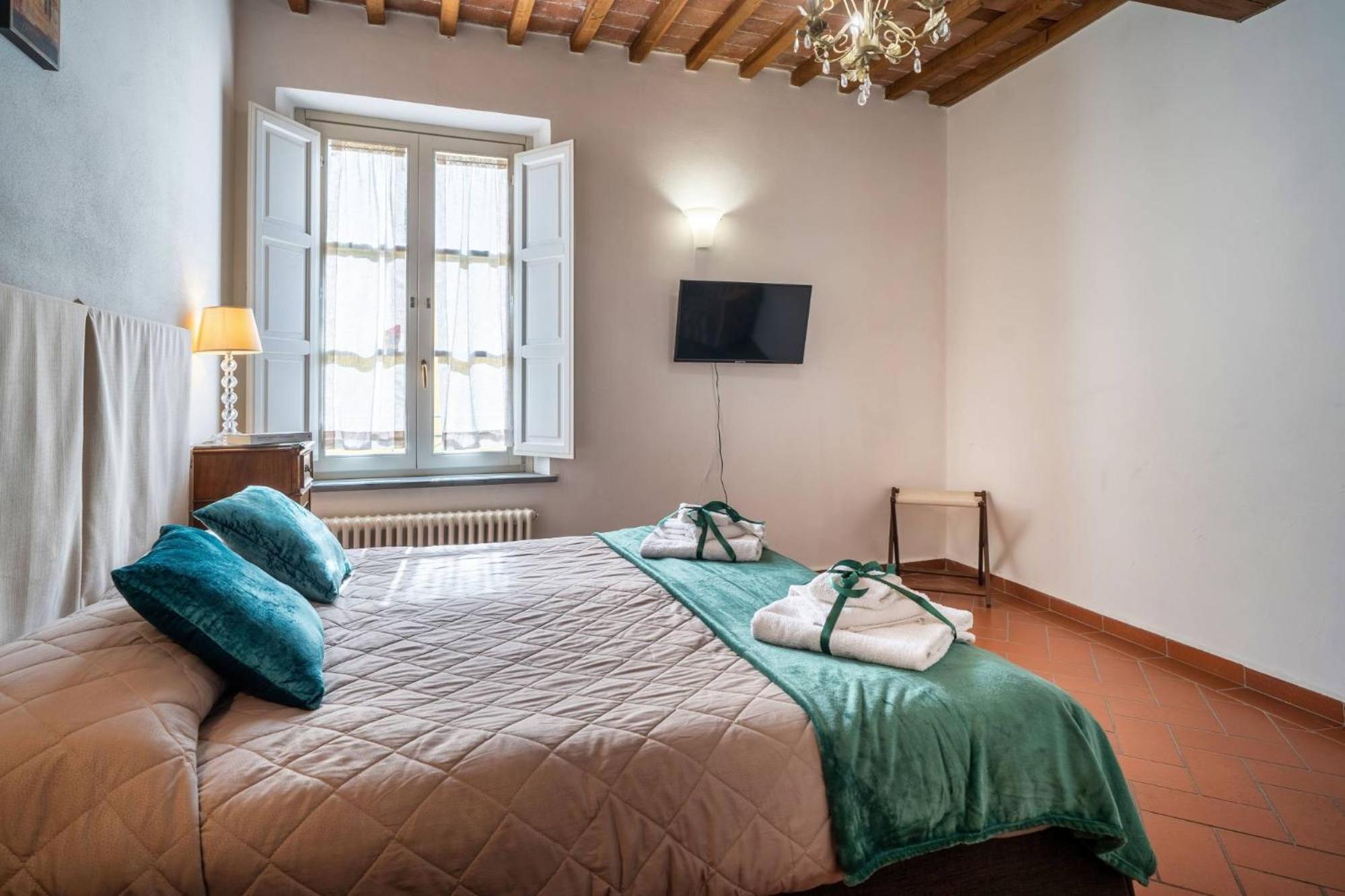 La Dimora Nell'Anfiteatro Hotel Lucca Bagian luar foto